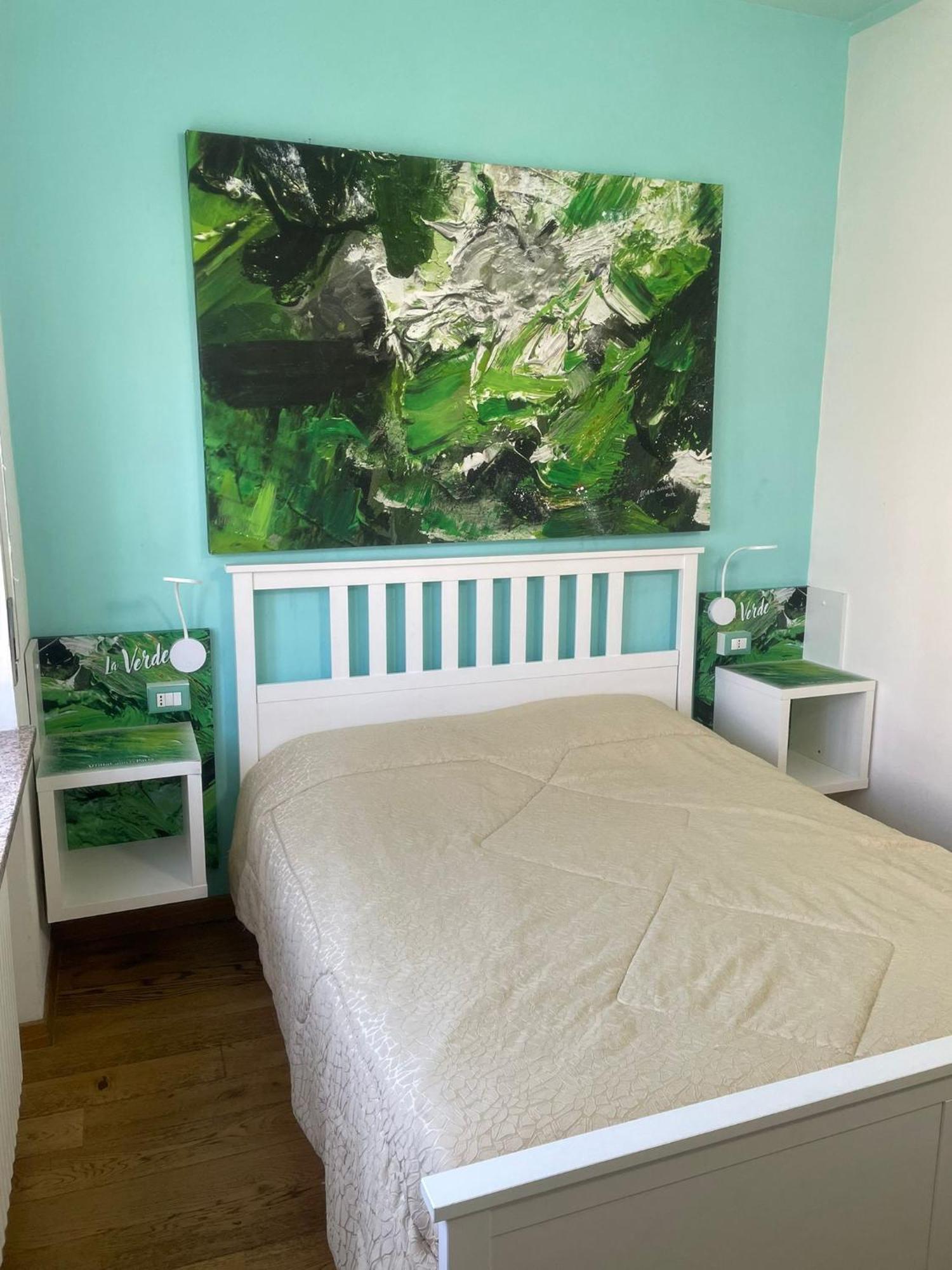 Rooms Of Love Pavia Bagian luar foto