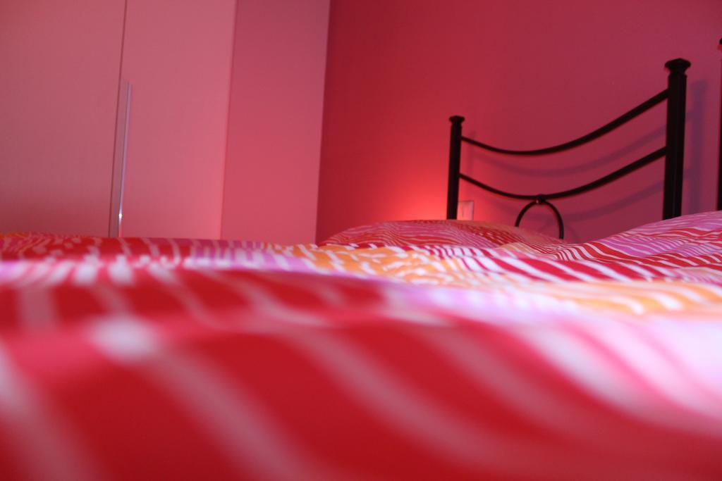 Rooms Of Love Pavia Ruang foto